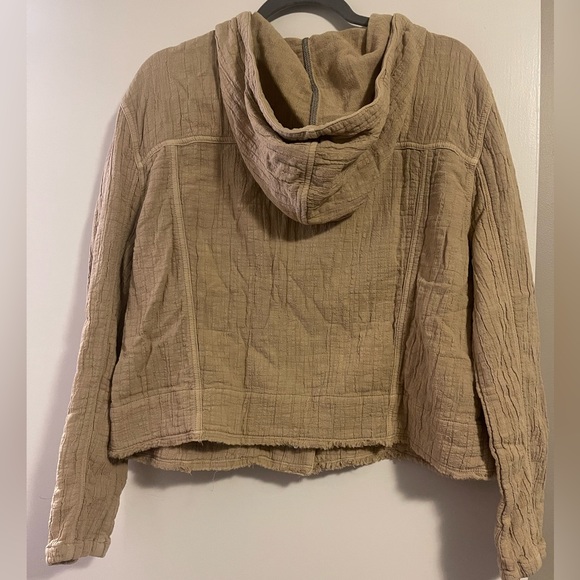 EVEREVE Laine Gauze Shacket - Picture 3 of 5